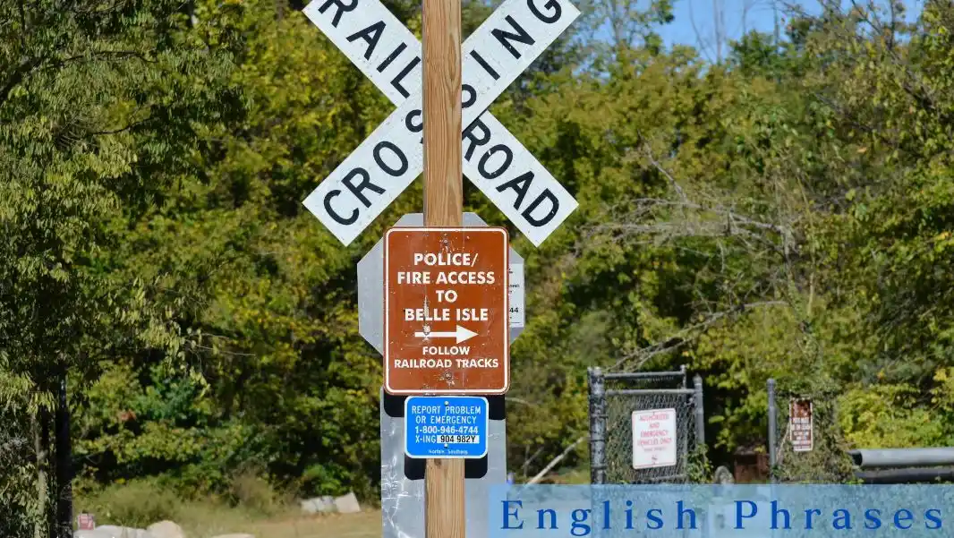 英語で Grade Crossing - 踏切を横断する・遮断機 - TOP